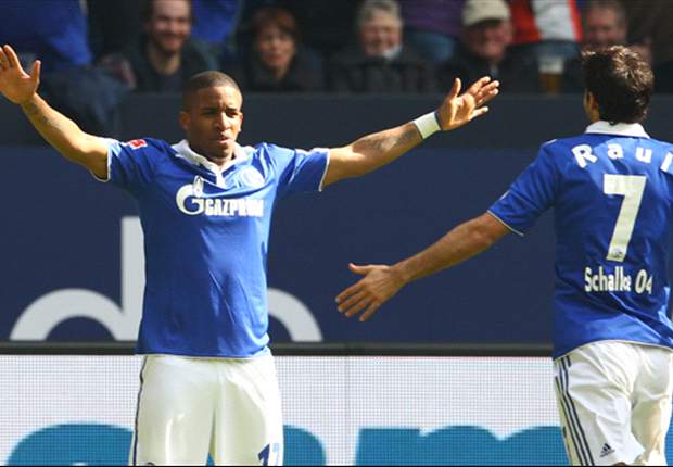 ALL, Schalke - Farfan prolongé