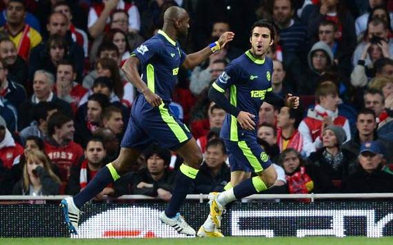EPL, Jordi Gomez; Emmerson Boyce, Arsenal v Wigan Athletic