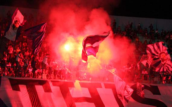 Aremania - Arema Indonesia (GOAL.com/Abi Yazid)