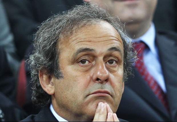 UEFA - Platini contre les dépenses de City et Paris