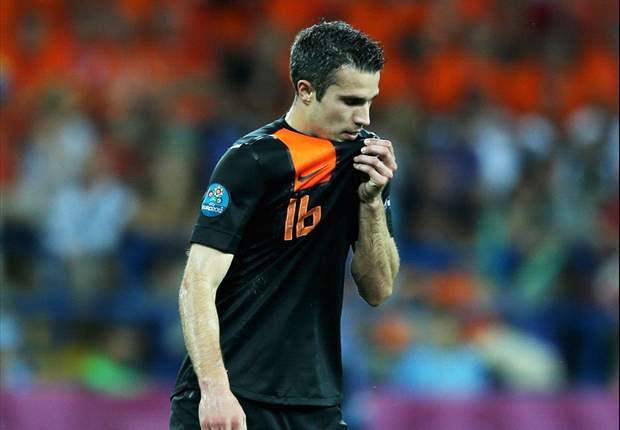 Transferts - Wenger : "Van Persie reste à Arsenal"