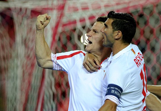 Sevilla 3-0 Borussia Monchengladbach: Visitors routed in second-half show