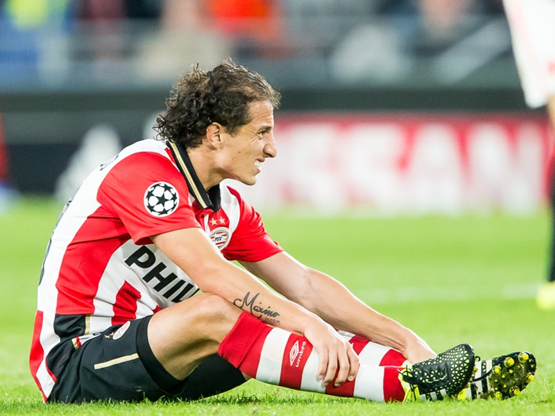 Guardado out for four to six weeks