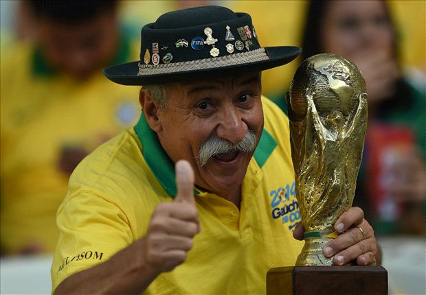 Legendary Brazil fan passes away
