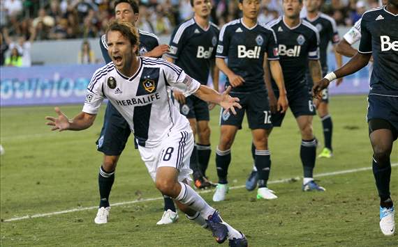 Mike Magee, LA Galaxy - Vancouver Whitecaps, MLS