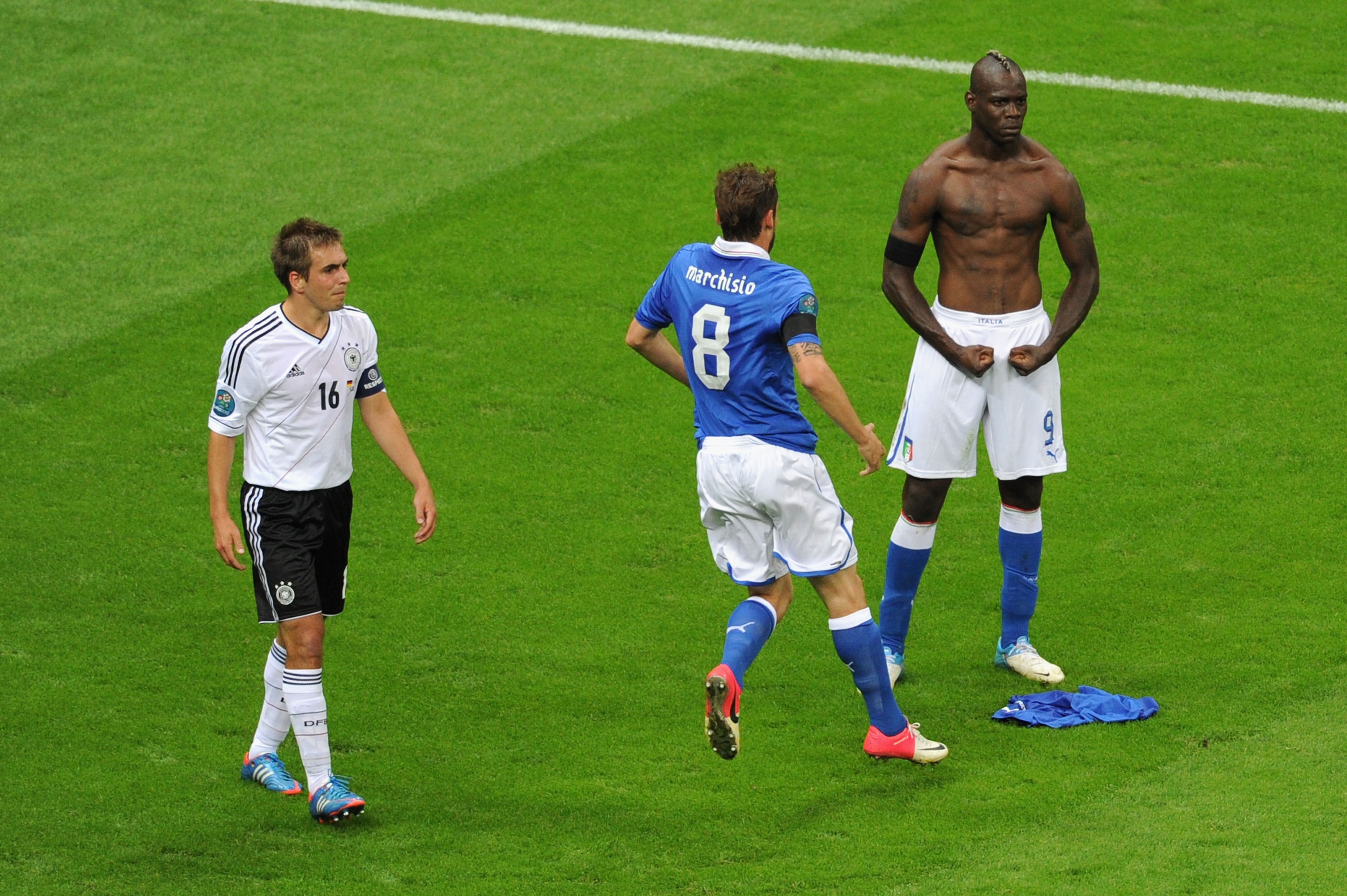 50 13 Mario Balotelli 4741