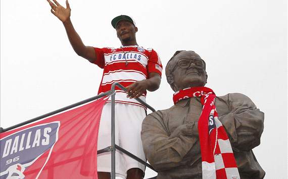 Dez Bryant, FC Dallas scarfing ceremony
