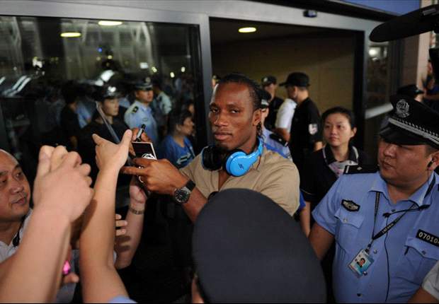 Transferts - Drogba est arrivé à Shanghai