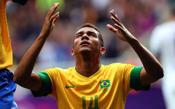 Olympics: Danilo, Brazil v New Zealand