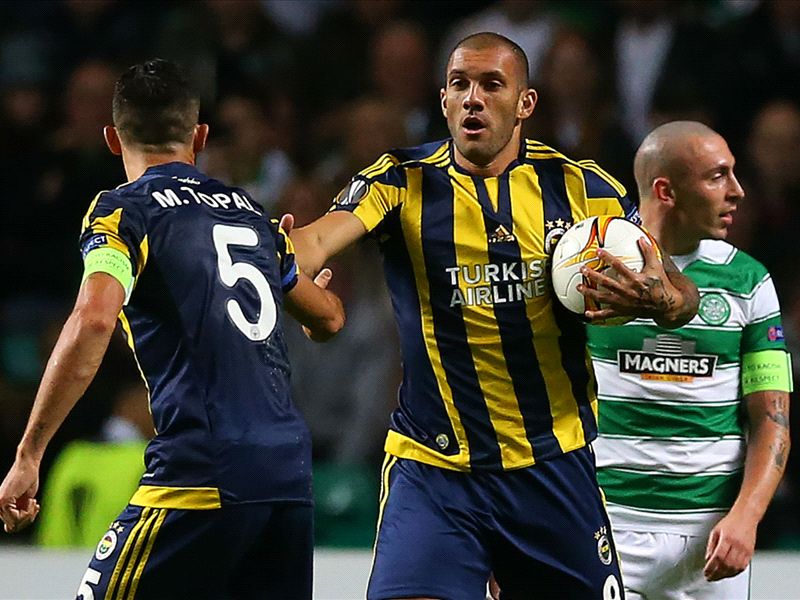 Celtic 2-2 Fenerbahce: Fernandao brace rescues draw for Turks