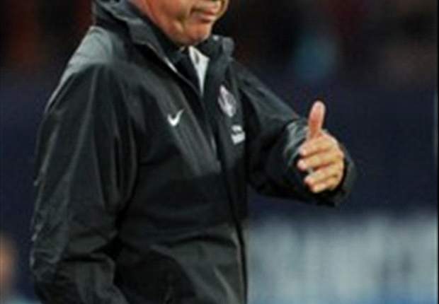 Ligue 1, PSG - Ancelotti justifie l'arrivée de Van der Wiel