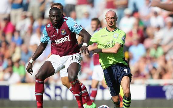 EPL - West Ham United v Aston Villa, Mohamed Diame and Stephen Ireland