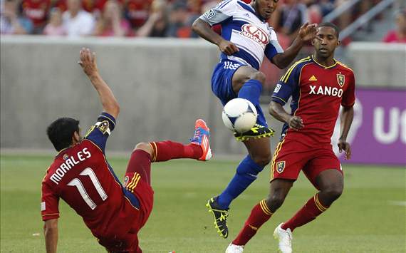 Julian De Guzman, Javier Morales; FC Dallas - Real Salt Lake