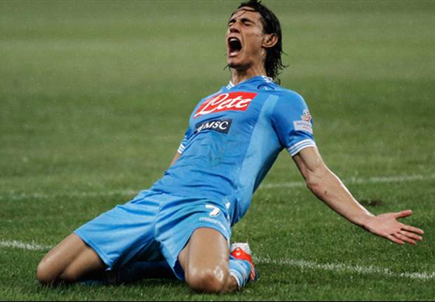 Transferts - Cavani prolonge