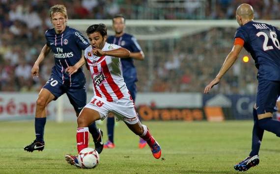 Ligue 1 : Johan Cavalli vs Clement Chantome (AC Ajaccio vs Paris SG)