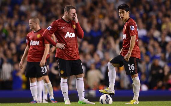 EPL - Everton v Manchester United, Wayne Rooney and Shinji Kagawa