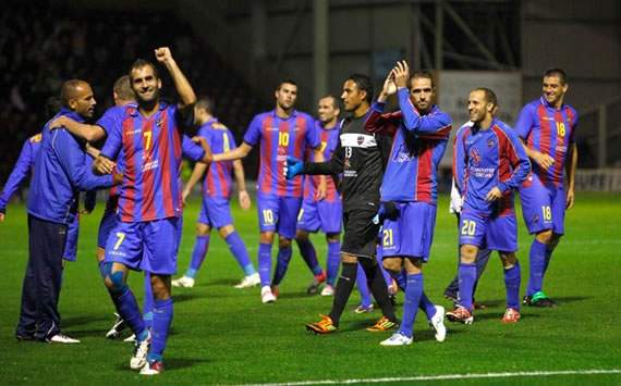 Jugadores del Levante celebrando una victoria