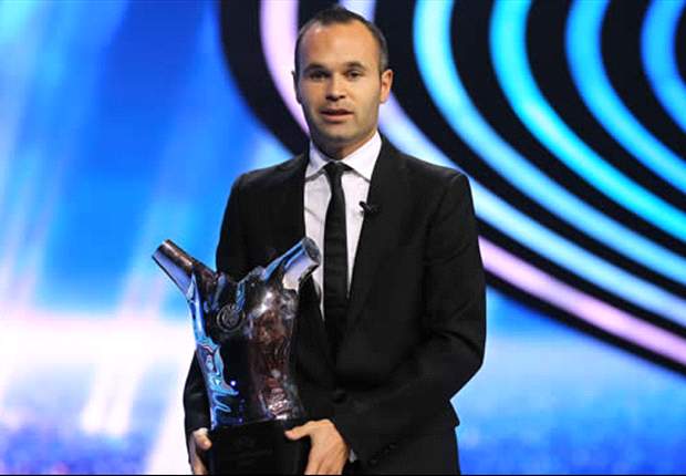 UEFA - Iniesta joueur de l'année