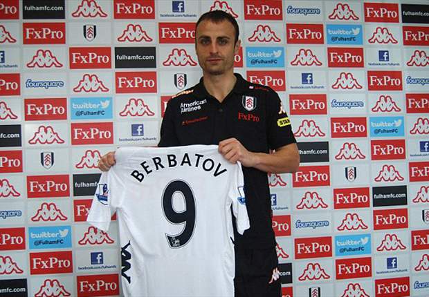 ANG - Berbatov tacle Ferguson