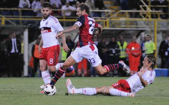 Diamanti e Nocerino e Ambrosini durante Bologna-Milan (Serie A, Getty Images)