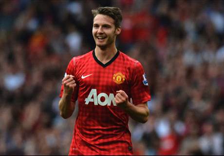 Leicester City Incar Nick Powell
