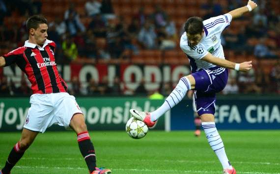Mattia De Sciglio (Milan) e Bram Nuytinck (Anderlecht)