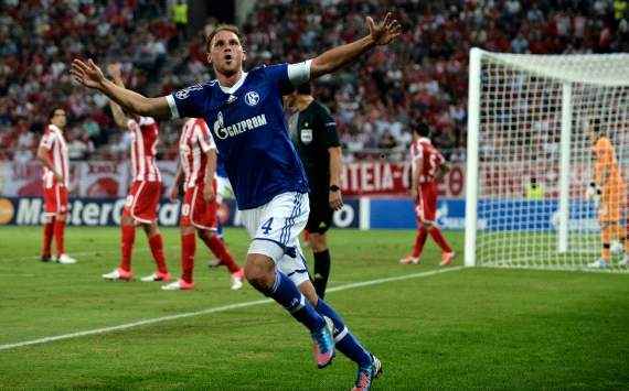 Champions League, Olympiakos Piraeus vs. FC Schalke 04, Benedikt Howedes