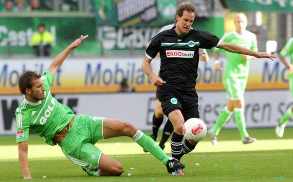 VfL Wolfsburg v SpVgg Greuther Fürth: Stephan Fuerstner & Bas Dost