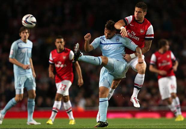 Carling Cup, Arsenal - Premier but pour Giroud