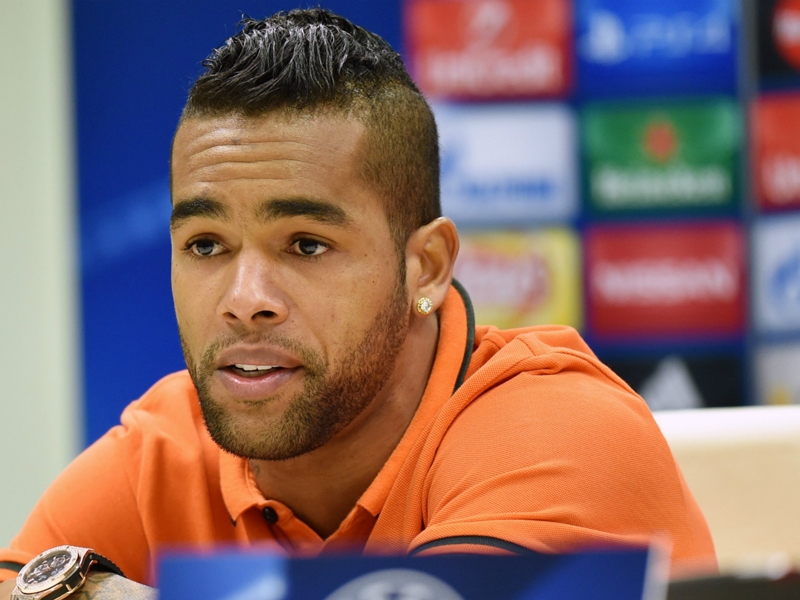 Alex Teixeira: Chelsea are interested in me