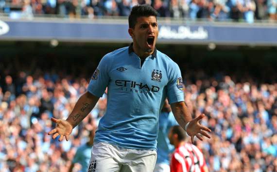 Sergio Agüero celebra su gol frente al Sunderland