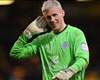 Kasper Schmeichel a des touches en Premier League
