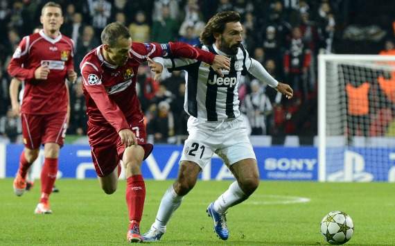 Pirlo in Nordsjaelland-Juventus (Champions League)