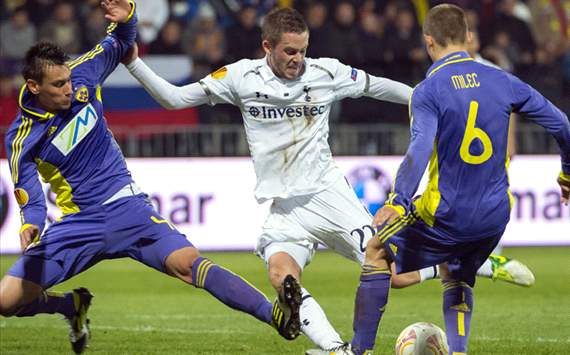Europa League - Maribor vs Tottenham Hotspur, Gylfi Sigurdsson, Arghus Soares and Martin Milec