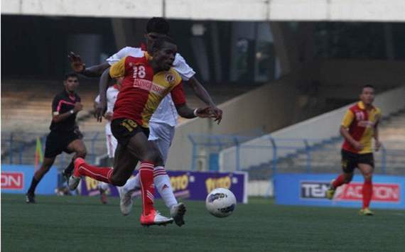 East Bengal's Penn Orji initiates an attack against Pune FC, I-League