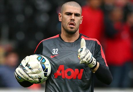 Victor Valdes set for Man Utd return