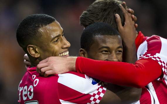 Narsingh, Wijnaldum, Strootman (PSV - Heracles)