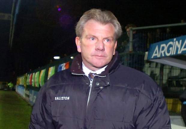 Inconsistency cost Mikel Caf award - Burkina coach Paul Put