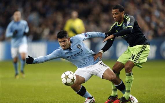 Kun Aguero vs Ricardo van Rhijn, Manchester City - Ajax