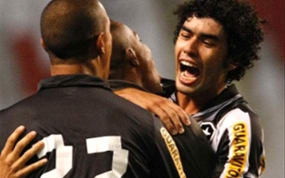 Bruno Mendes - Botafogo
