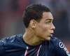 Van der Wiel tijdens topper bij eerste elf