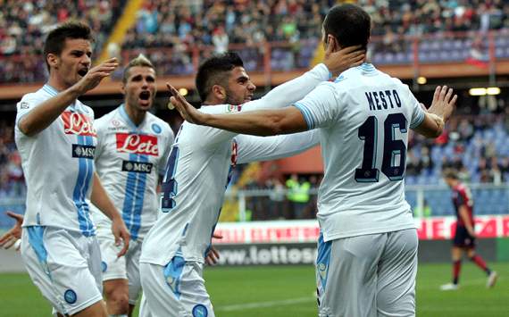 Napoli celebrating vs Genoa