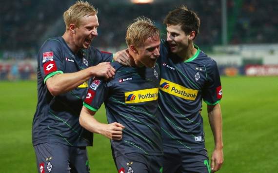 Germany, Bundesliga, SpVgg Greuther Fuerth vs. Borussia Moenchengladbach, Oscar Wendt; Havard Nordtveit; Mike Hanke