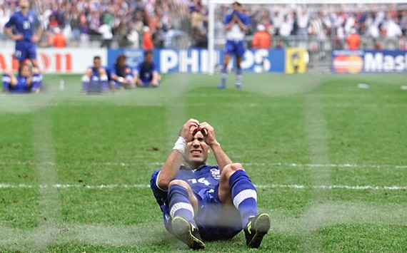 http://static.goal.com/227700/227738.jpg