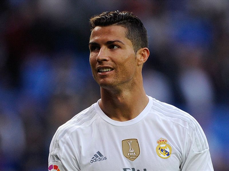 RUMOURS: Ferguson sweet talks Ronaldo to Manchester United