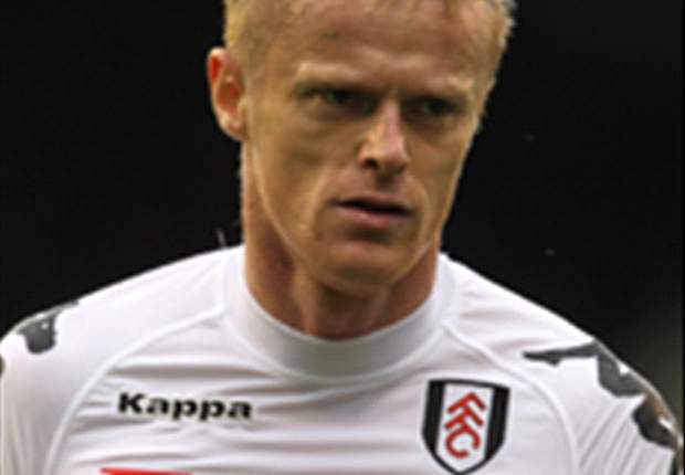 ANG, Fulham - Duff rempile
