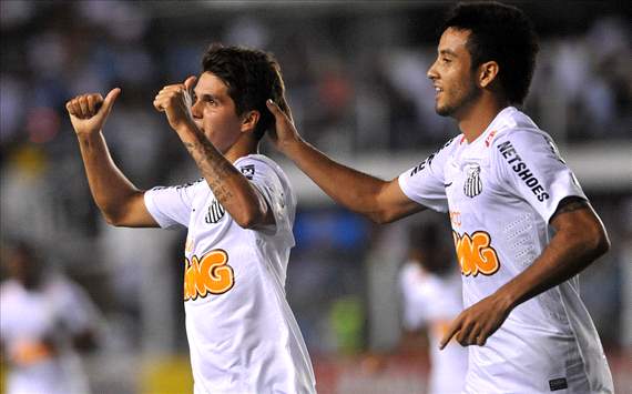 Patito Rodriguez, Felipe Anderson - Santos x Figueirense