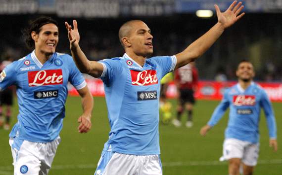 Gokhan Inler - Napoli