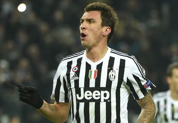 Juventus 1-0 Manchester City: Mandzukic sends Italians top