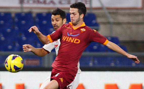 Santana (T), Pjanic (R) - Roma-Torino - Serie A